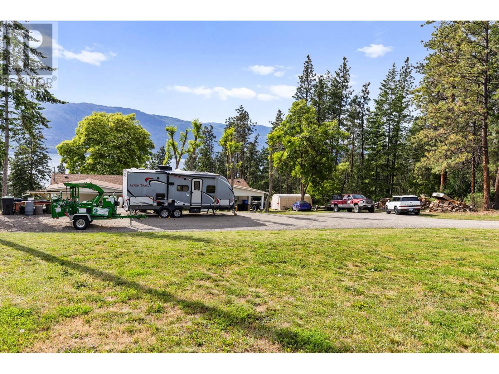  5574 Stubbs Road, Lake Country