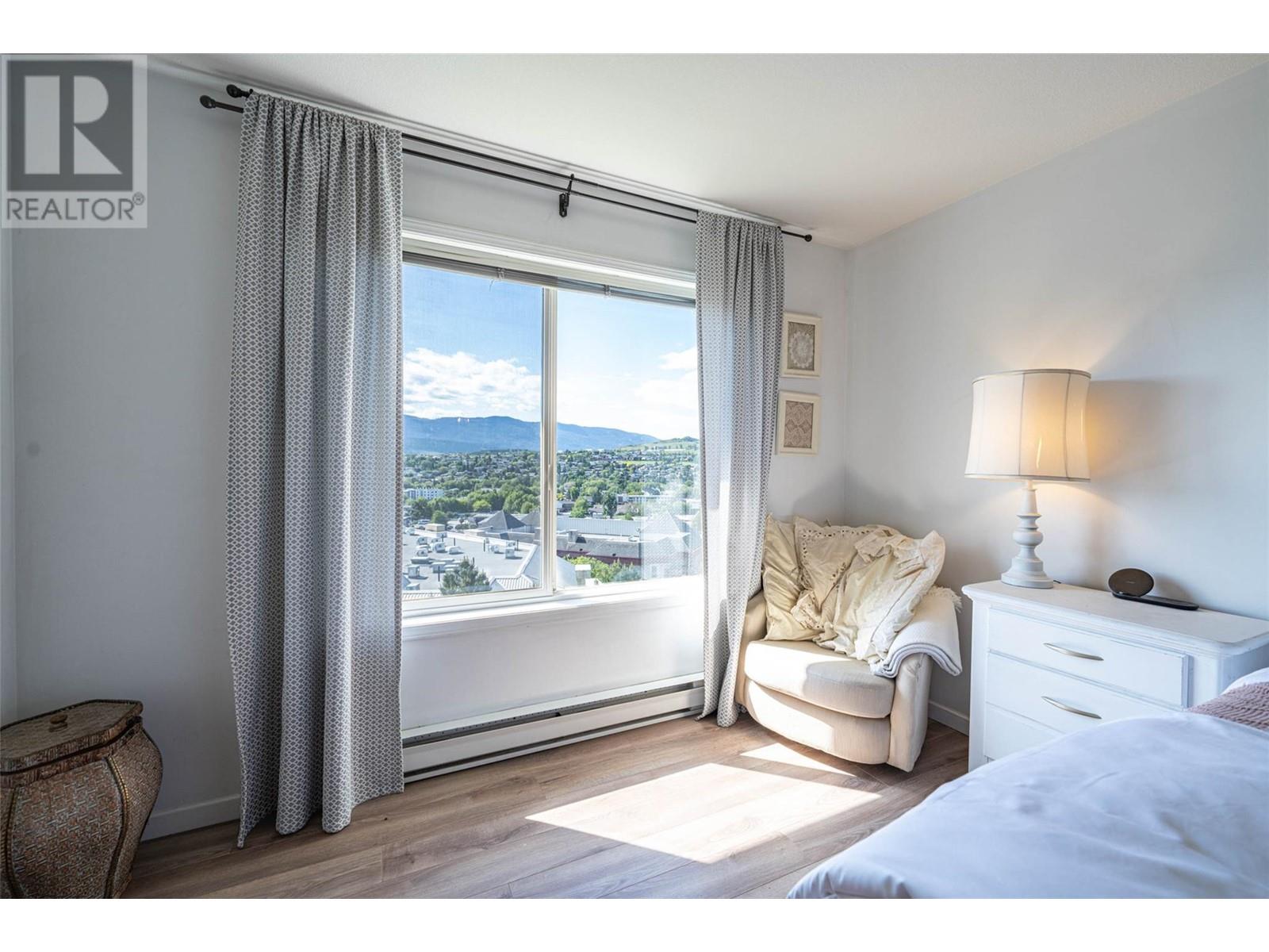 403 3320 Centennial Drive, Vernon