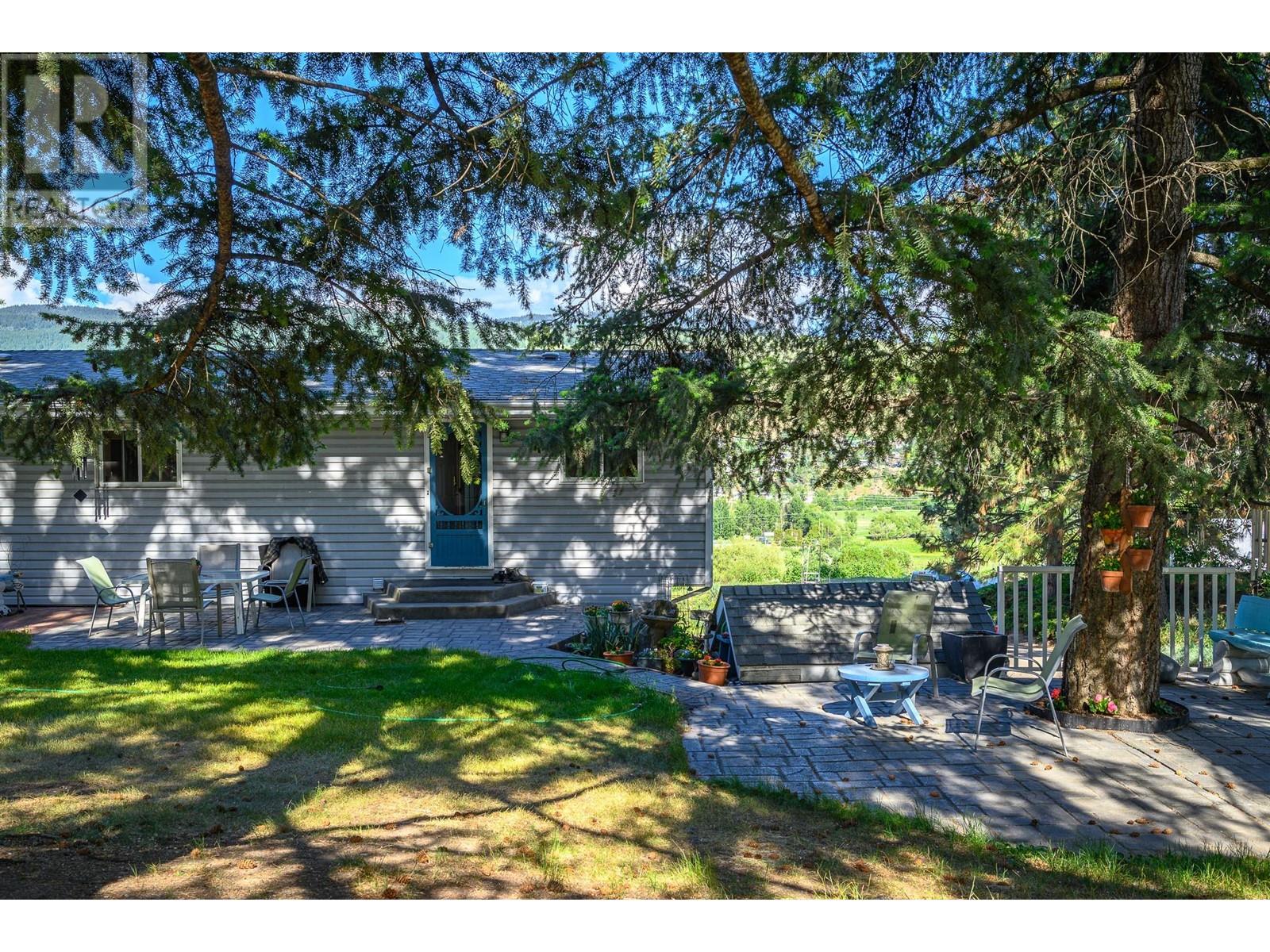  10750 Highway 97 Highway, Lake Country