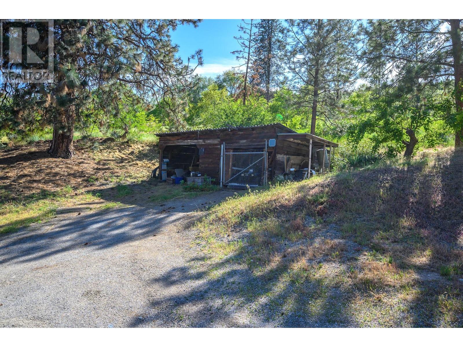  10750 Highway 97 Highway, Lake Country