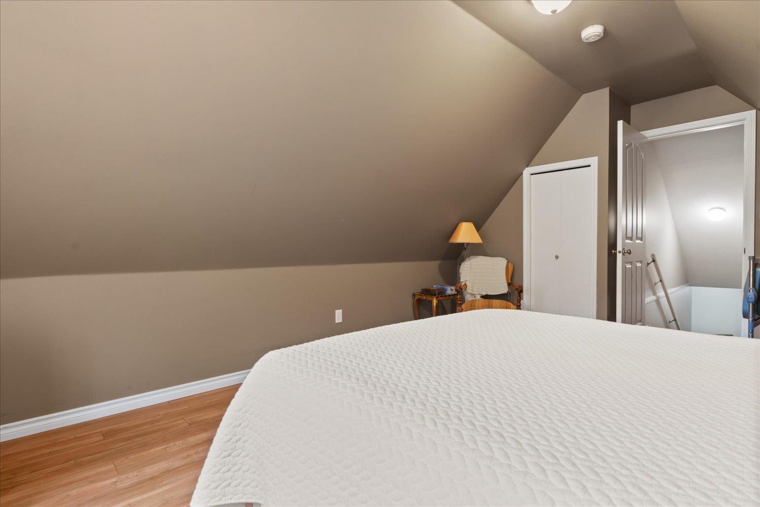 311 MIAMI RIVER DRIVE, Harrison Hot Springs, Harrison Hot Springs