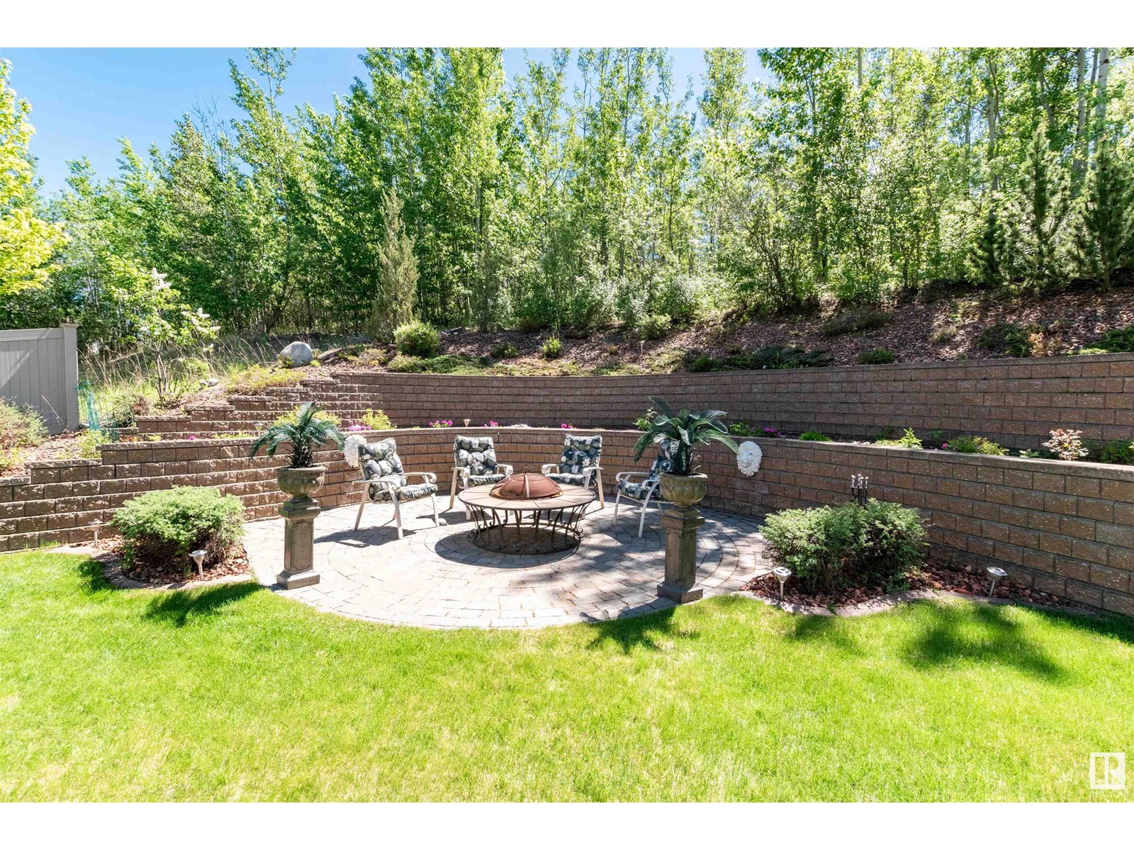 Photo 1 of 392 52304 Rge Road 233, Rural Strathcona County AB