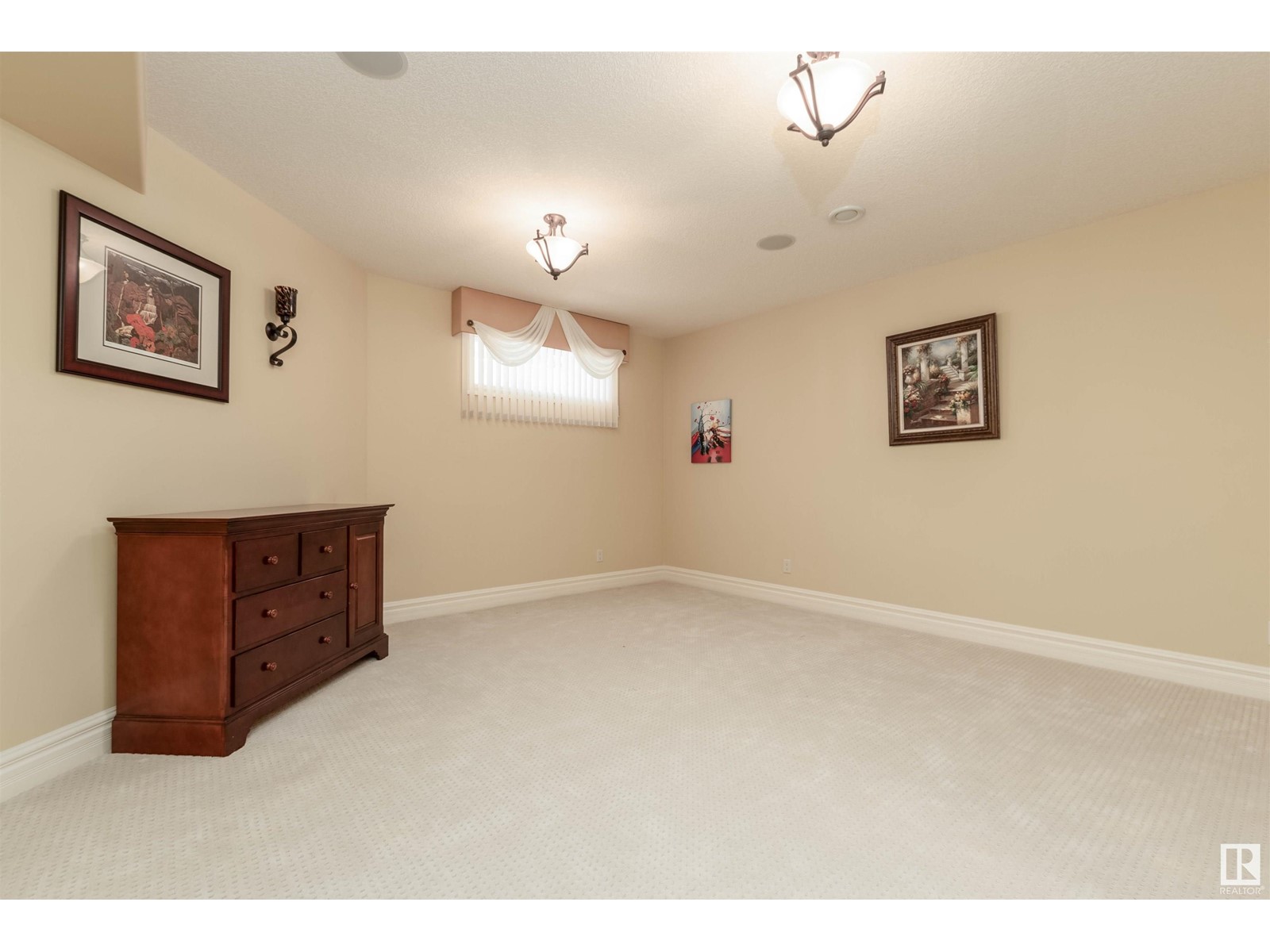Photo 6 of 392 52304 Rge Road 233, Rural Strathcona County AB