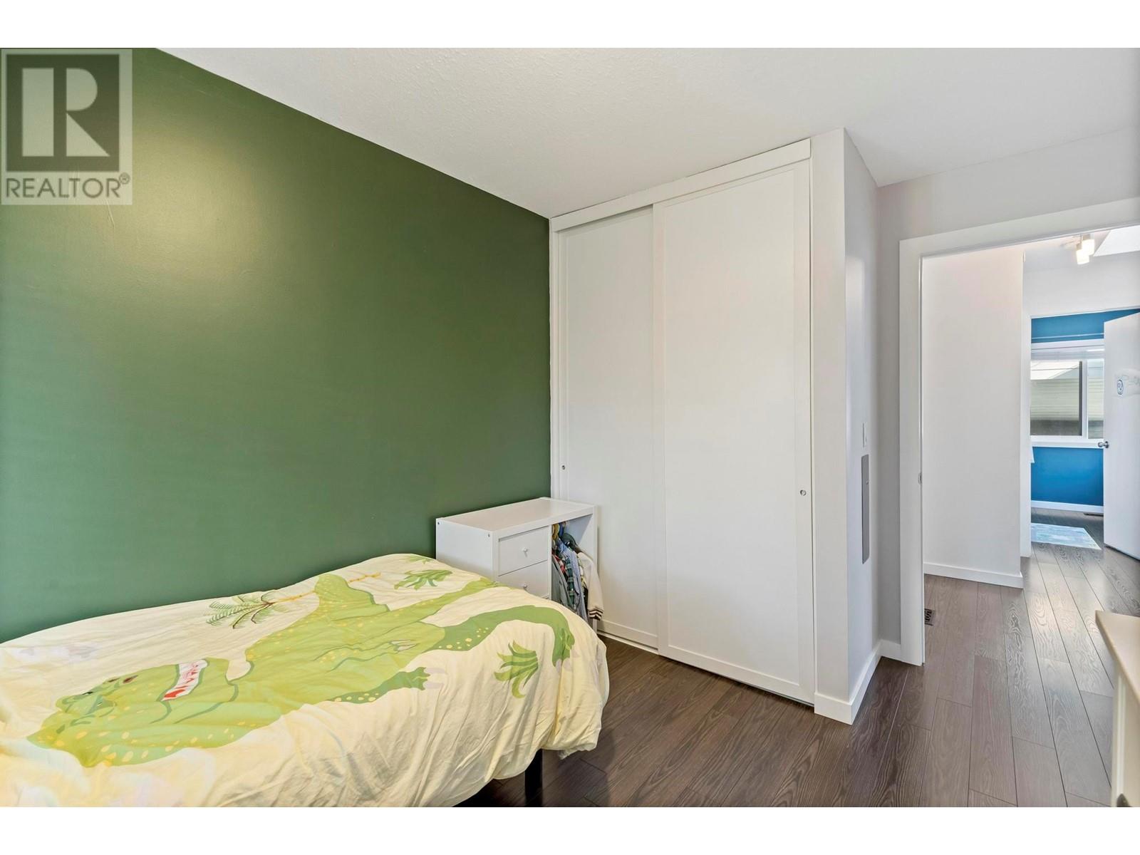 205 2125 Burtch Road, Kelowna