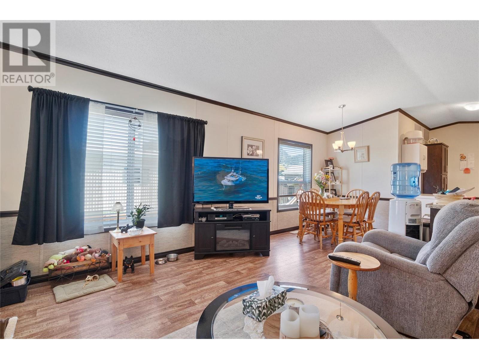 Photo 11 of 504 Pine Street Unit 3, Chase BC