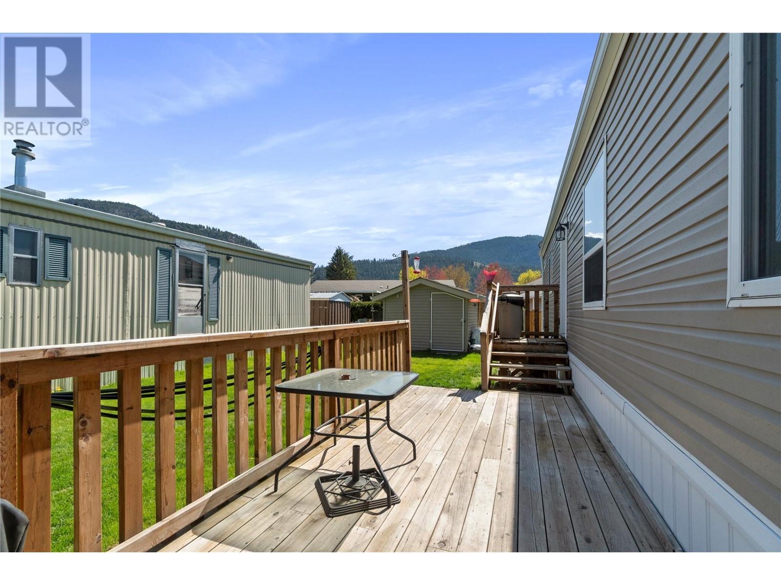 Photo 3 of 504 Pine Street Unit 3, Chase BC