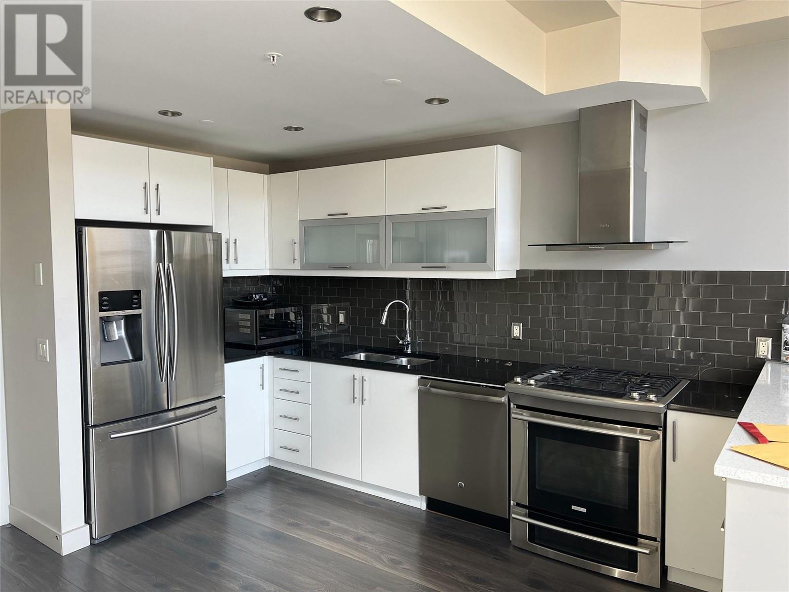 409 700 Martin Avenue, Kelowna