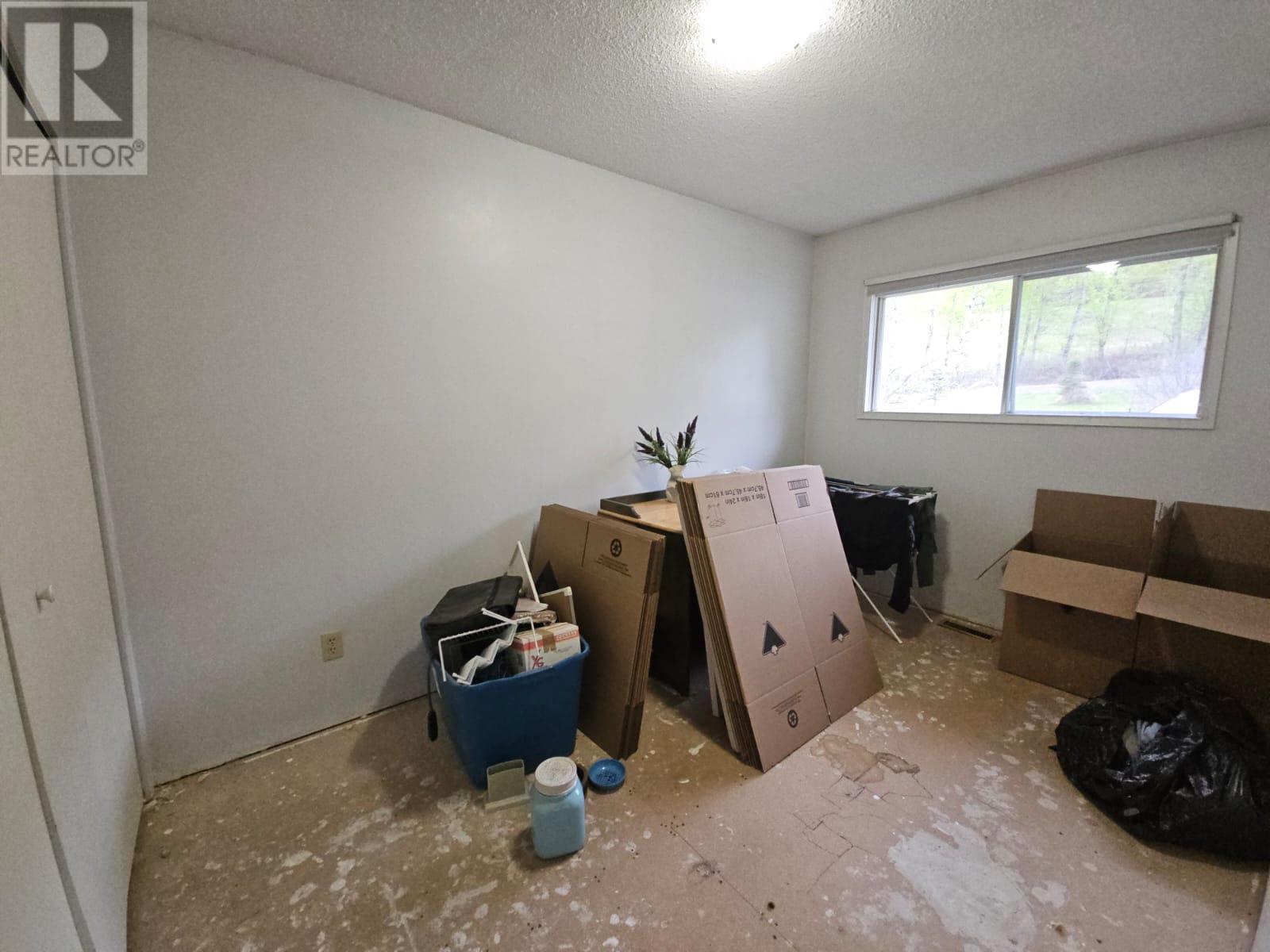 6327 Wildmare Subdivision, Chetwynd