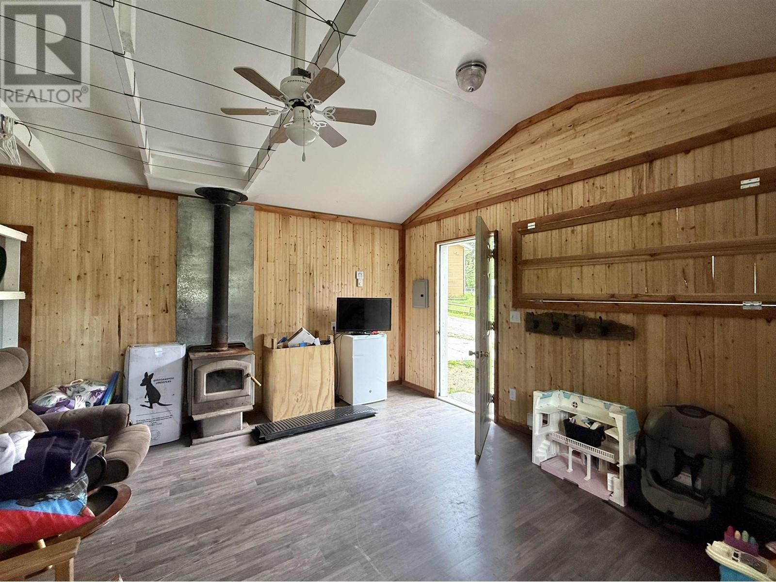 1449 ENRIGHT ROAD, McLeese Lake
