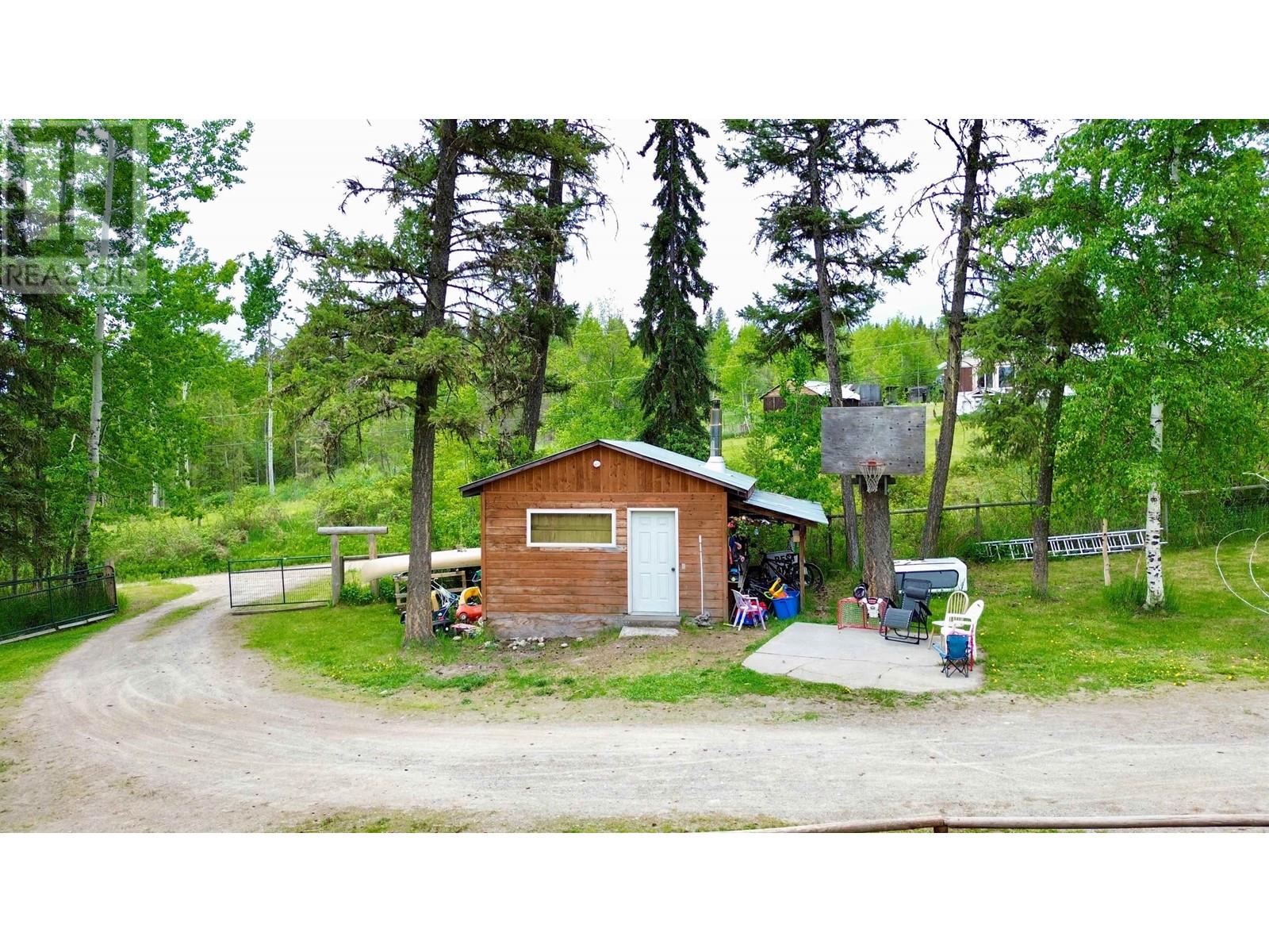 1449 ENRIGHT ROAD, McLeese Lake