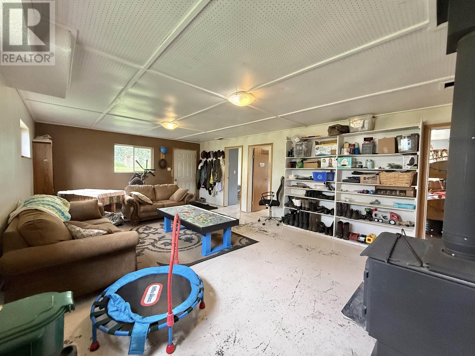 1449 ENRIGHT ROAD, McLeese Lake