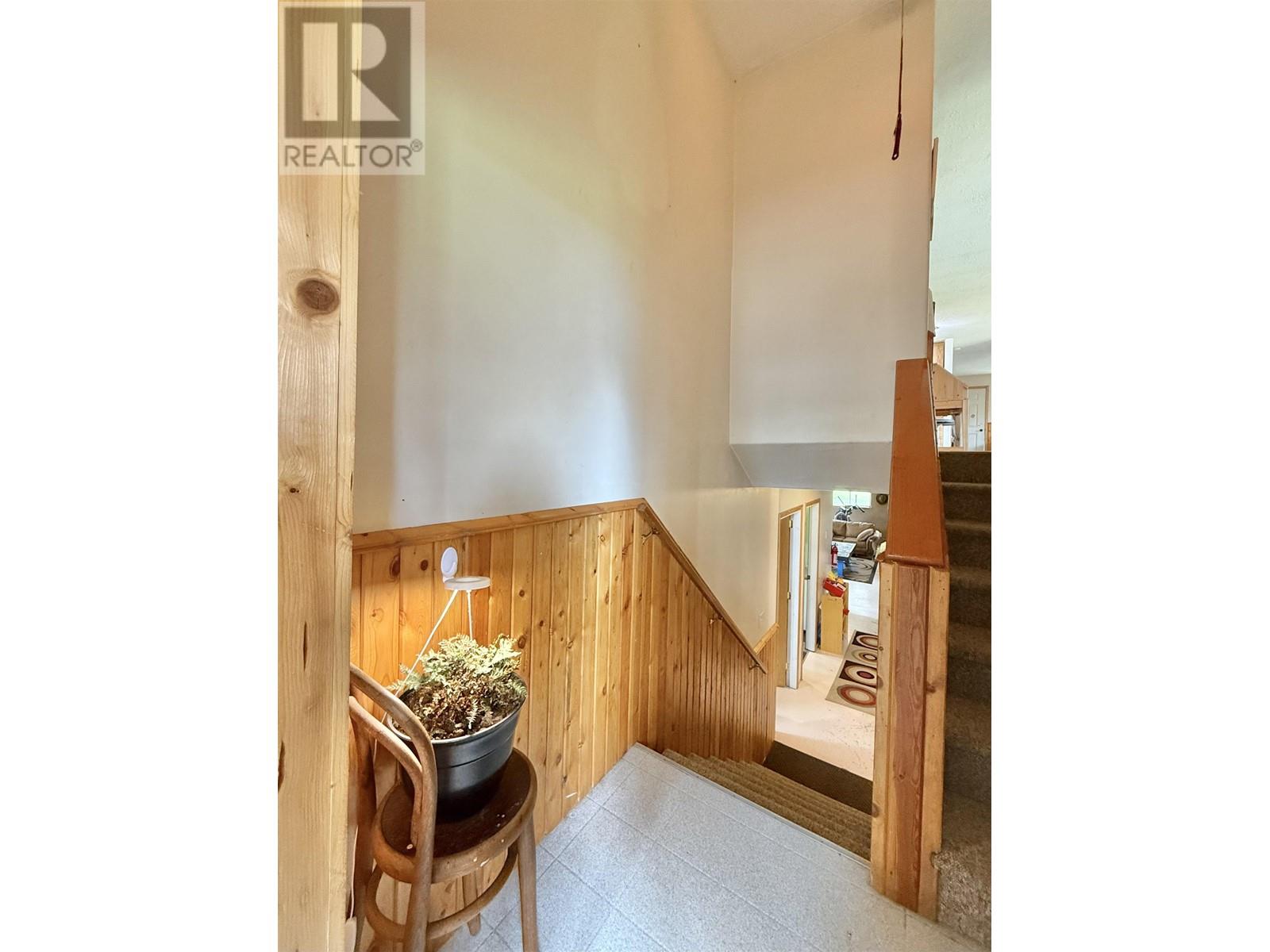 1449 ENRIGHT ROAD, McLeese Lake