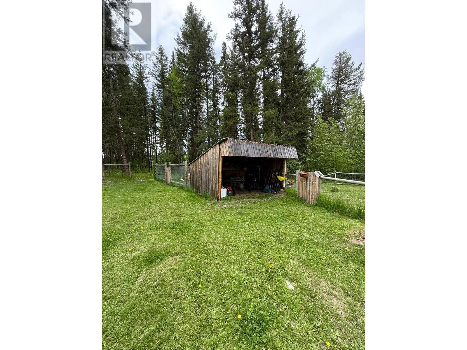 1449 ENRIGHT ROAD, McLeese Lake