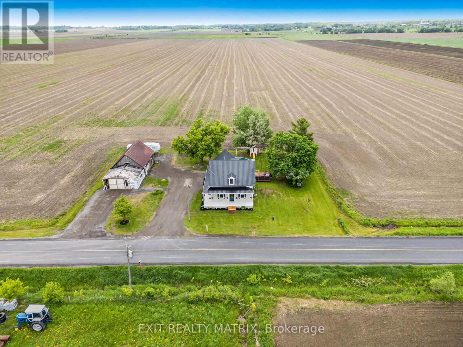 Photo 5 of 2800 Concession 3 Road, Alfred And Plantagenet ON