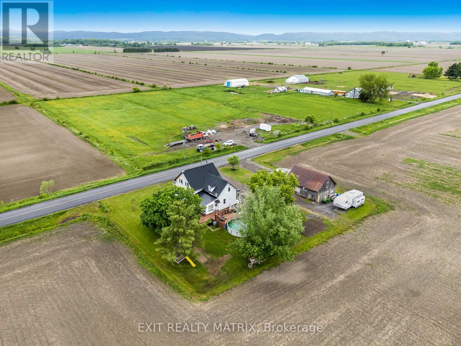 Photo 34 of 2800 Concession 3 Road, Alfred And Plantagenet ON