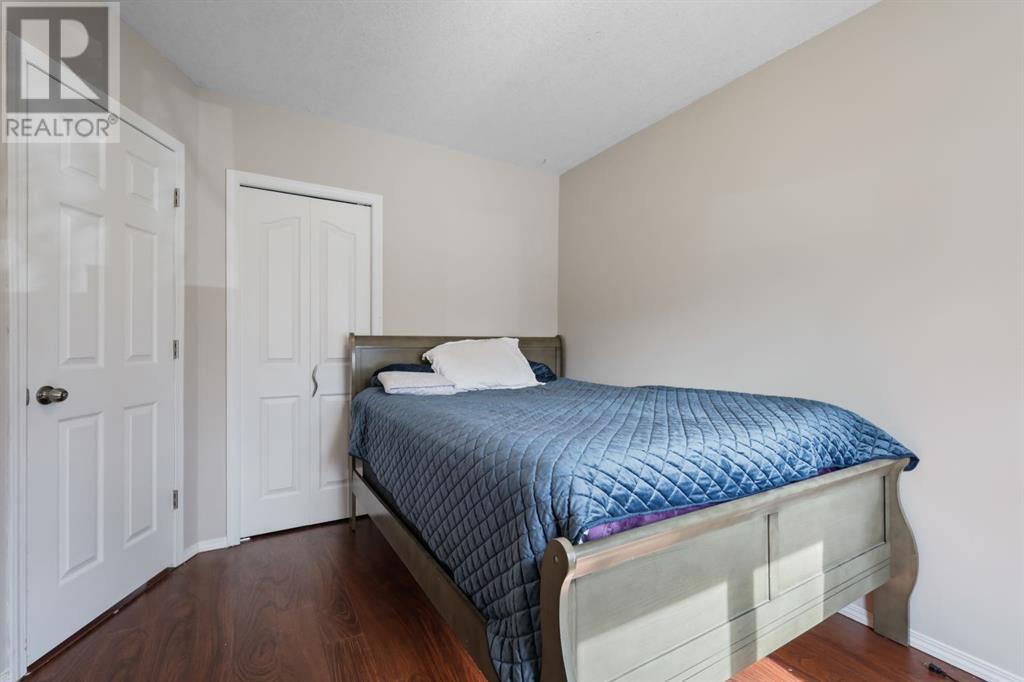 Single Family House Bungalow for Sale in   Avenue NW Mount Pleasant Calgary 
