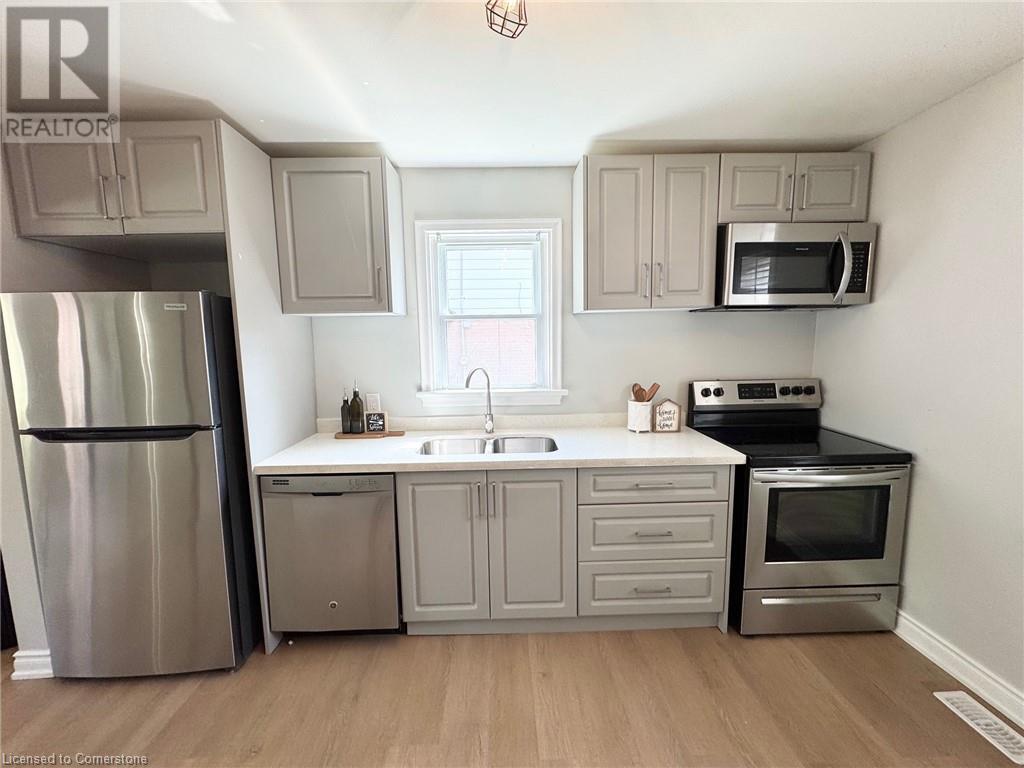 Photo 19 of 26 Grandfield Street, Hamilton ON