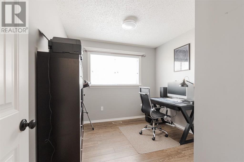 135 Erindale Road, Fort McMurray, Alberta