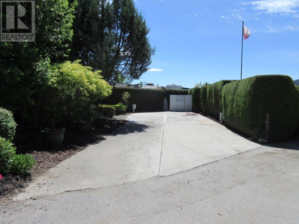 299 415 Commonwealth Road, Kelowna