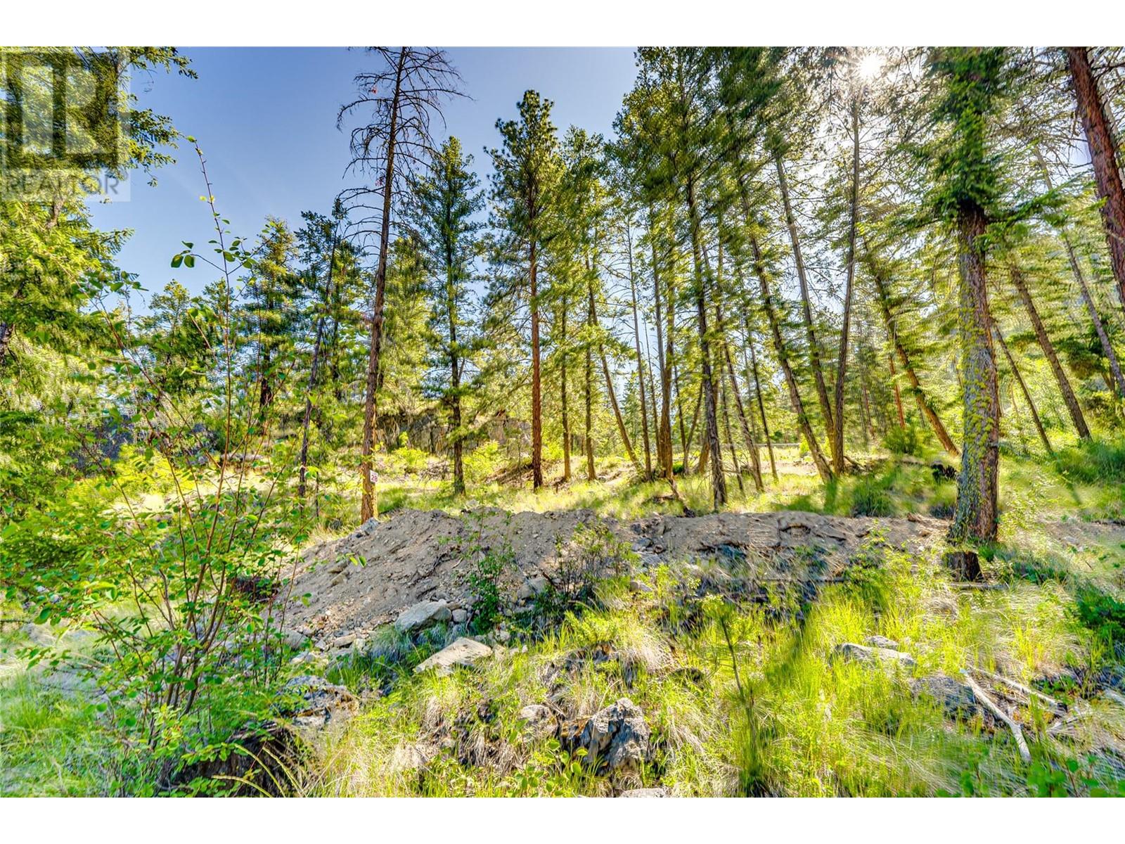 5649 Cosens Bay Road Unit# 28 Lot# 28, Coldstream