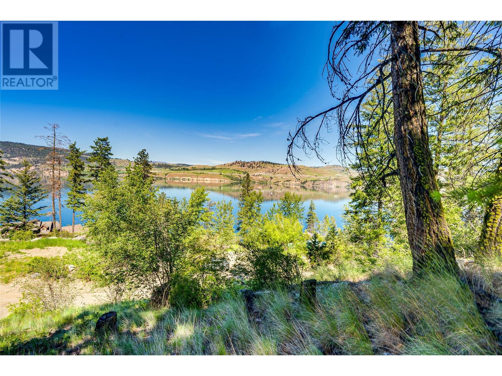 5649 Cosens Bay Road Unit# 28 Lot# 28, Coldstream