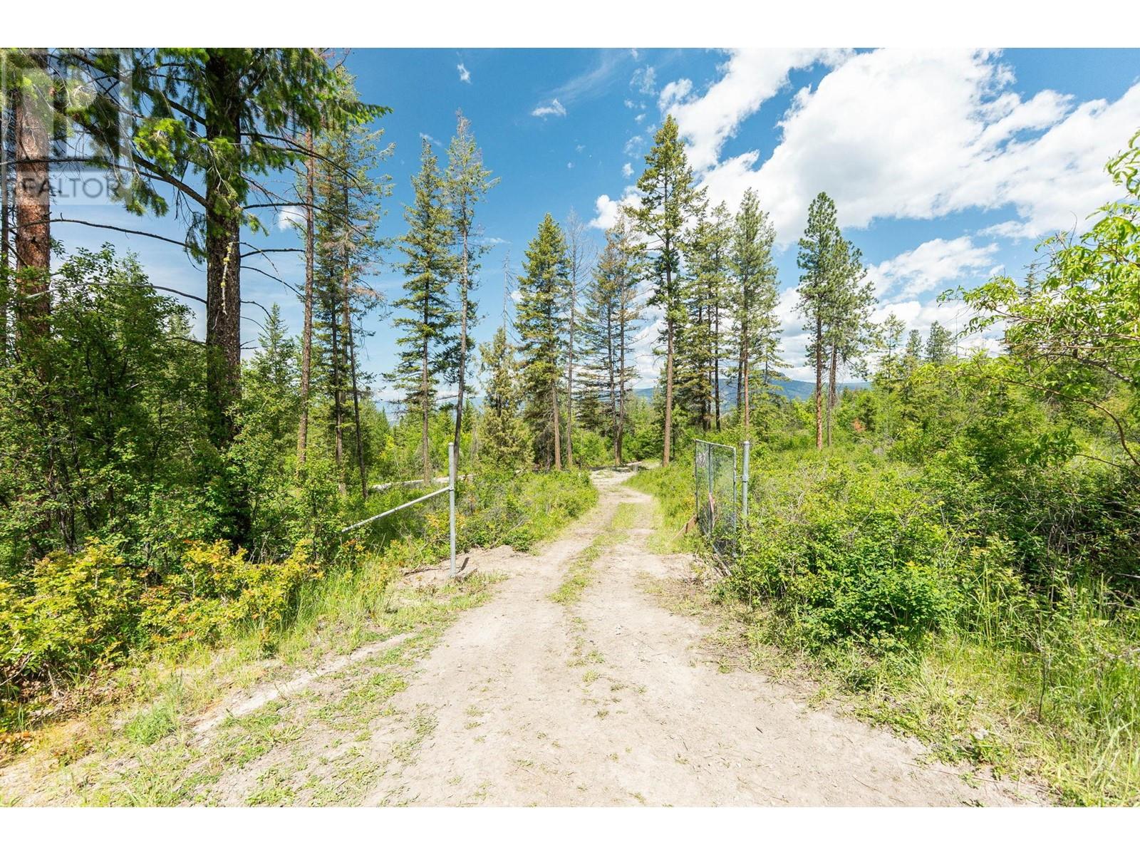  4410A June Springs Road, Kelowna
