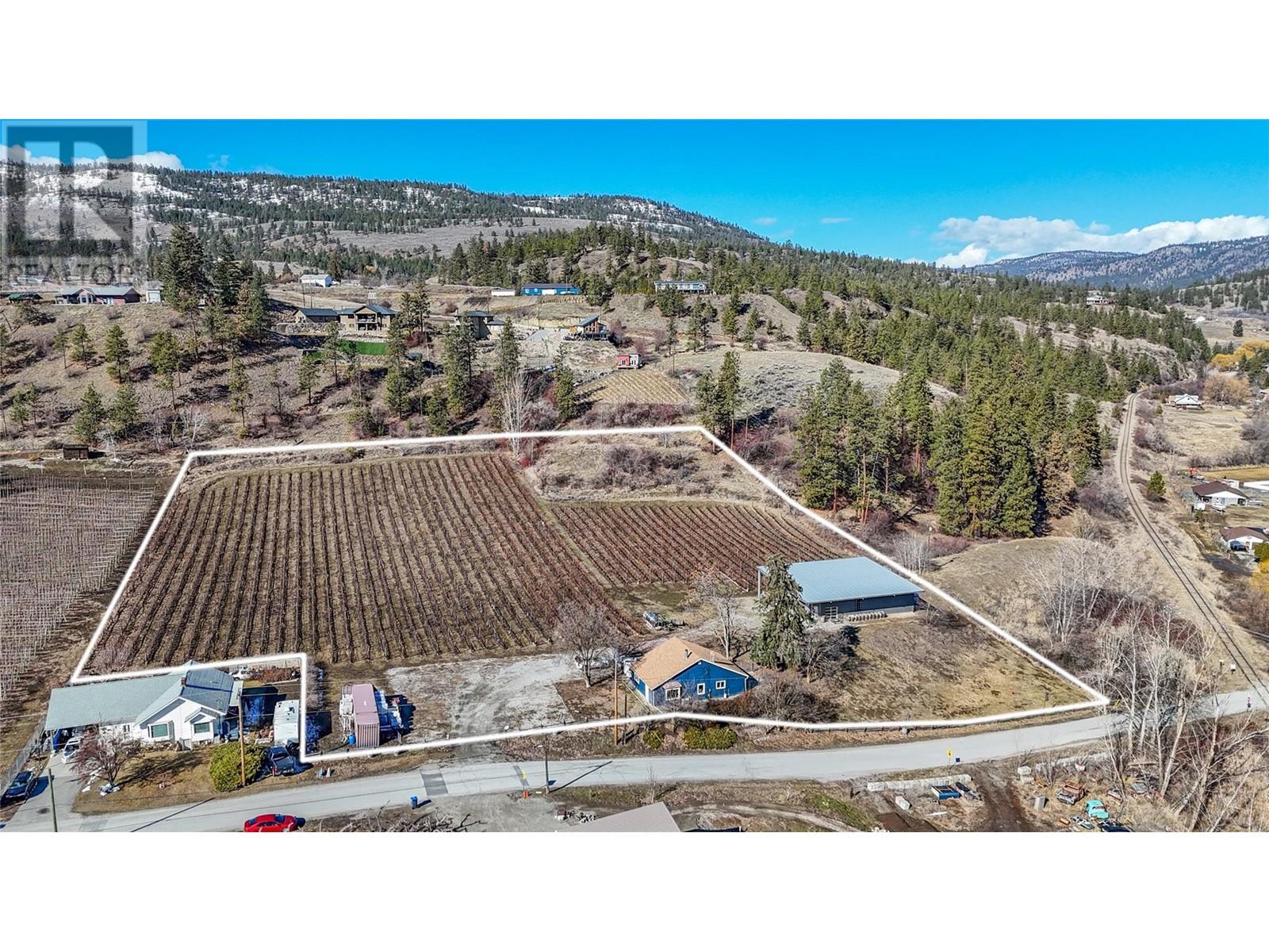  5214 Monro Avenue, Summerland
