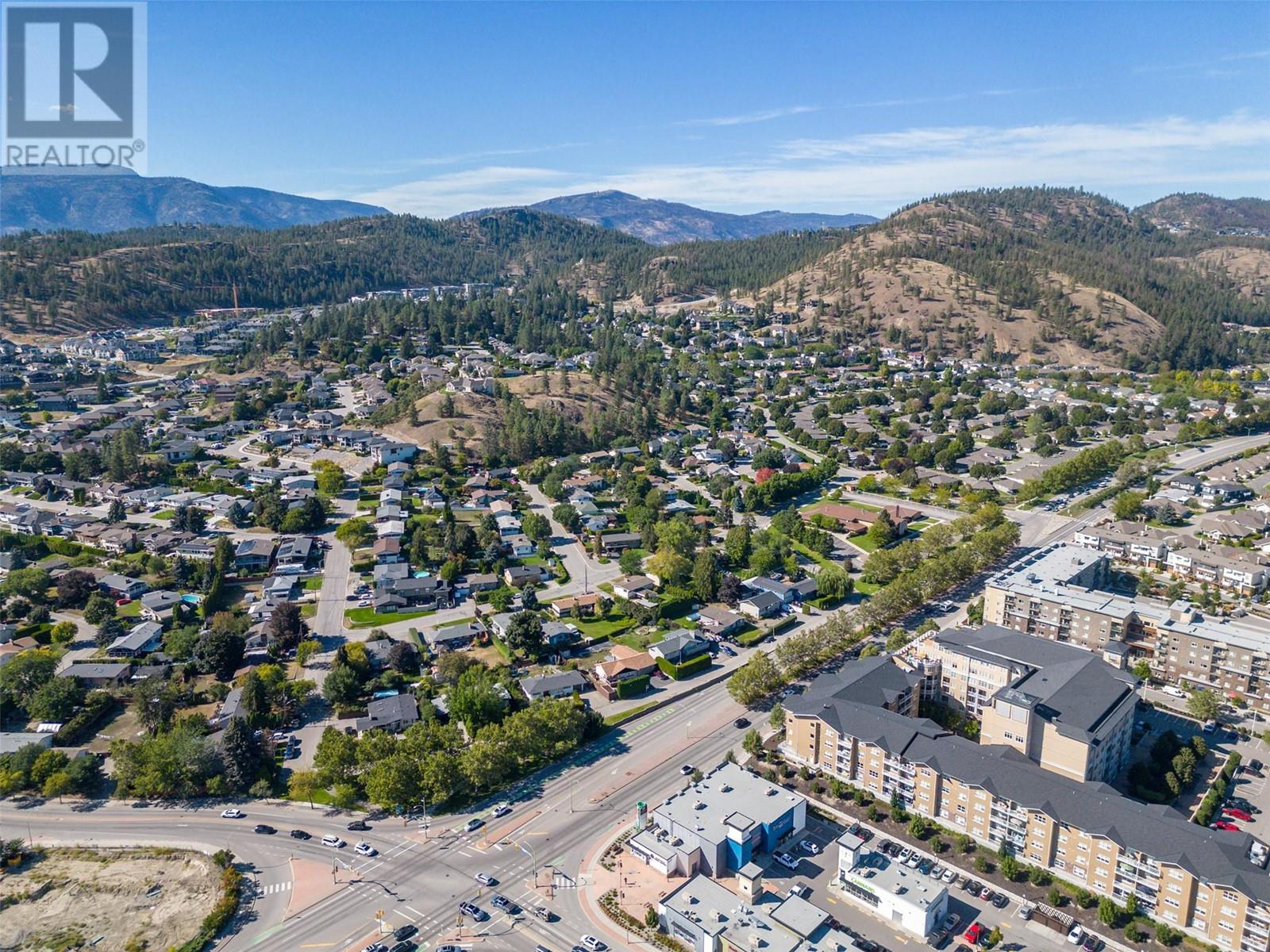  723 Glenburn Street, Kelowna