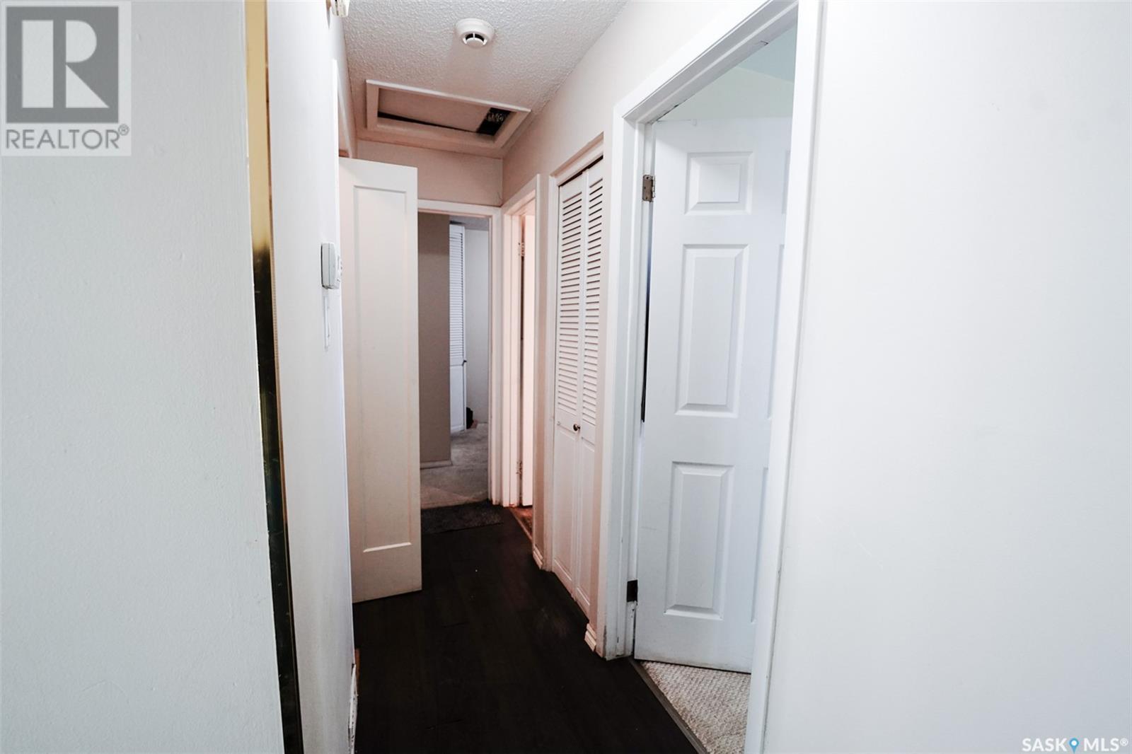 Photo 12 of 2303 7th Avenue E, Regina SK