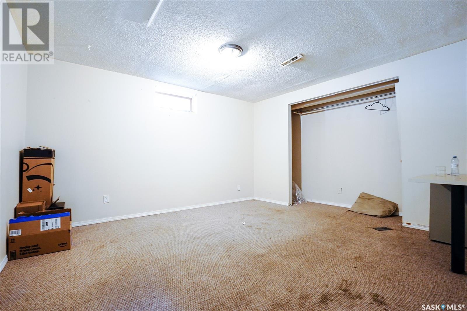 Photo 20 of 2303 7th Avenue E, Regina SK