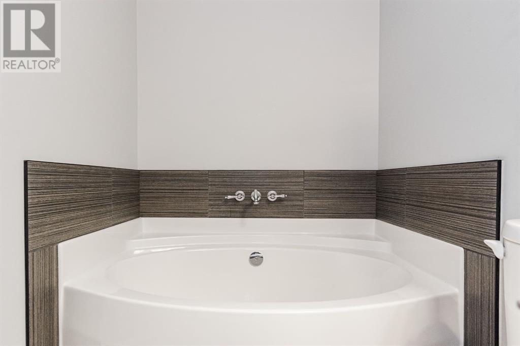 175 Aldergrove Avenue, Fort McMurray, Alberta