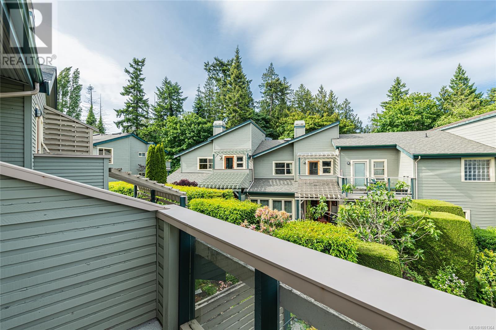 11 133 Corbett Rd, Salt Spring