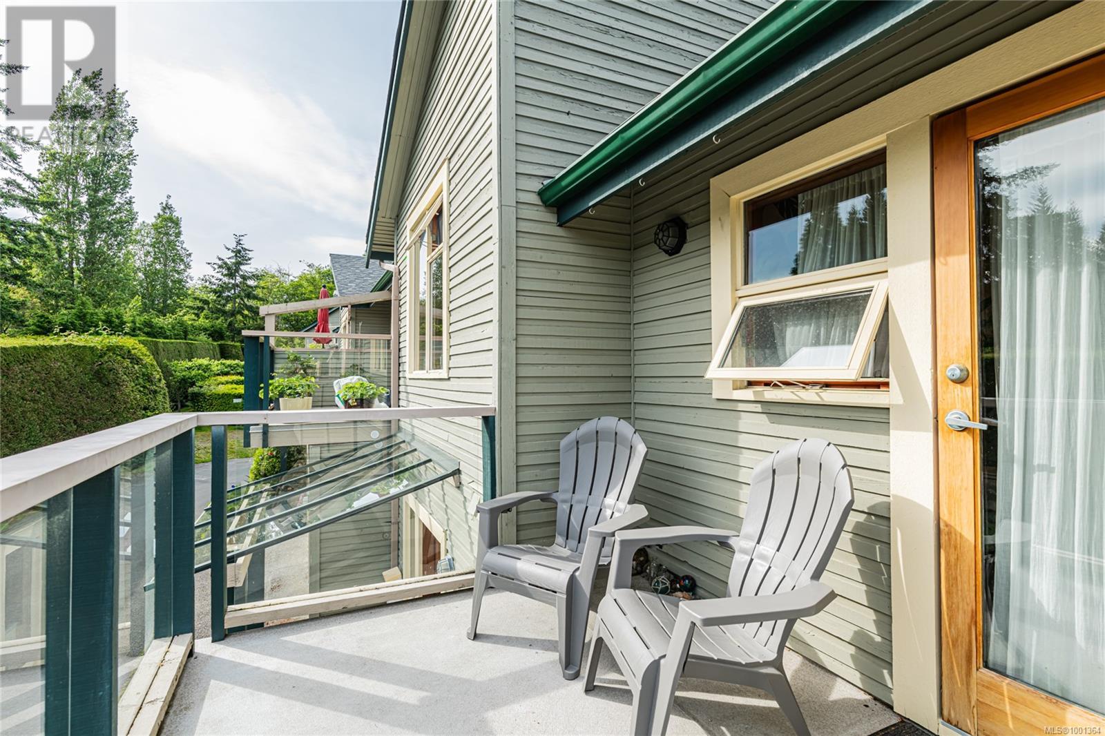 11 133 Corbett Rd, Salt Spring