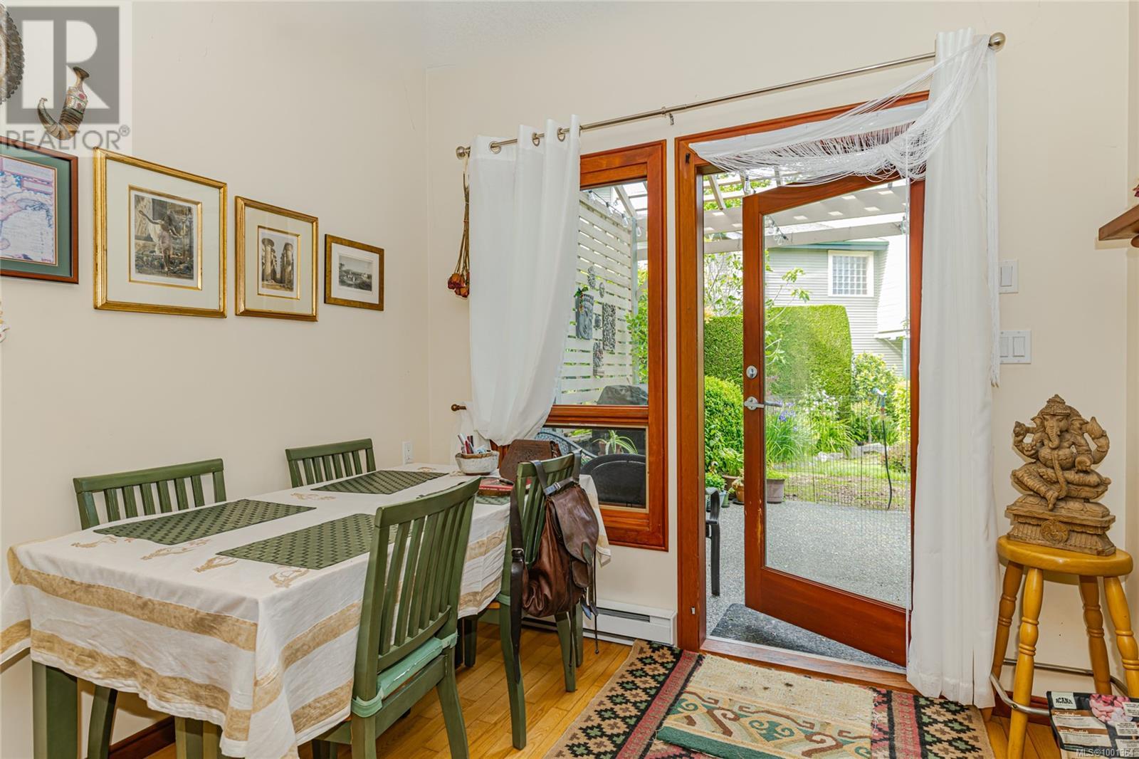11 133 Corbett Rd, Salt Spring