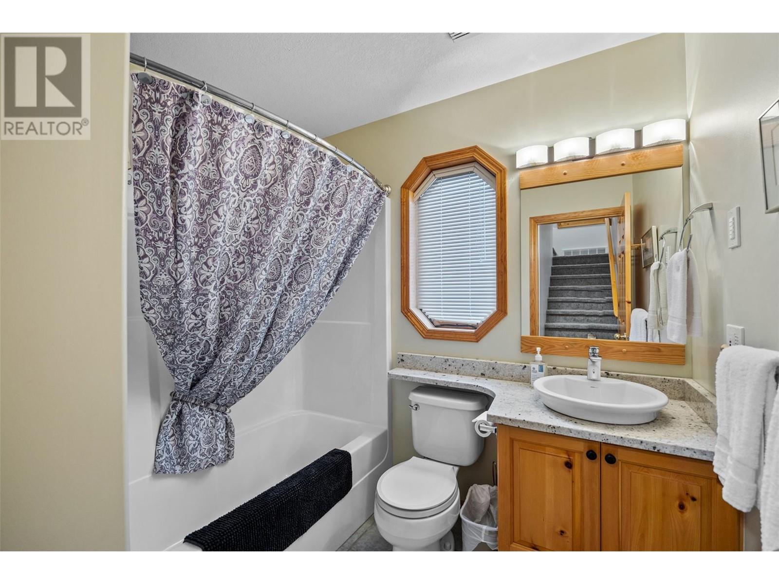 3320 VILLAGE Place Unit# 31, Sun Peaks