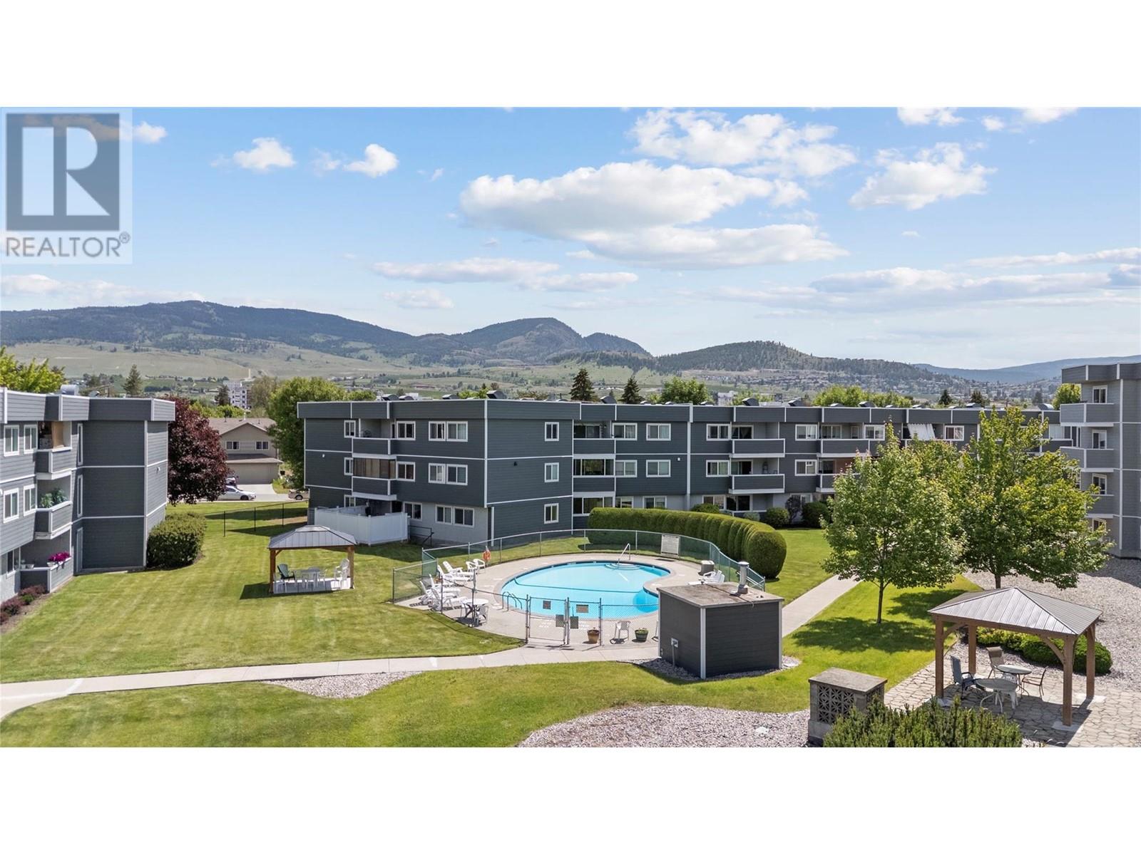 140 715 Leathead Road, Kelowna
