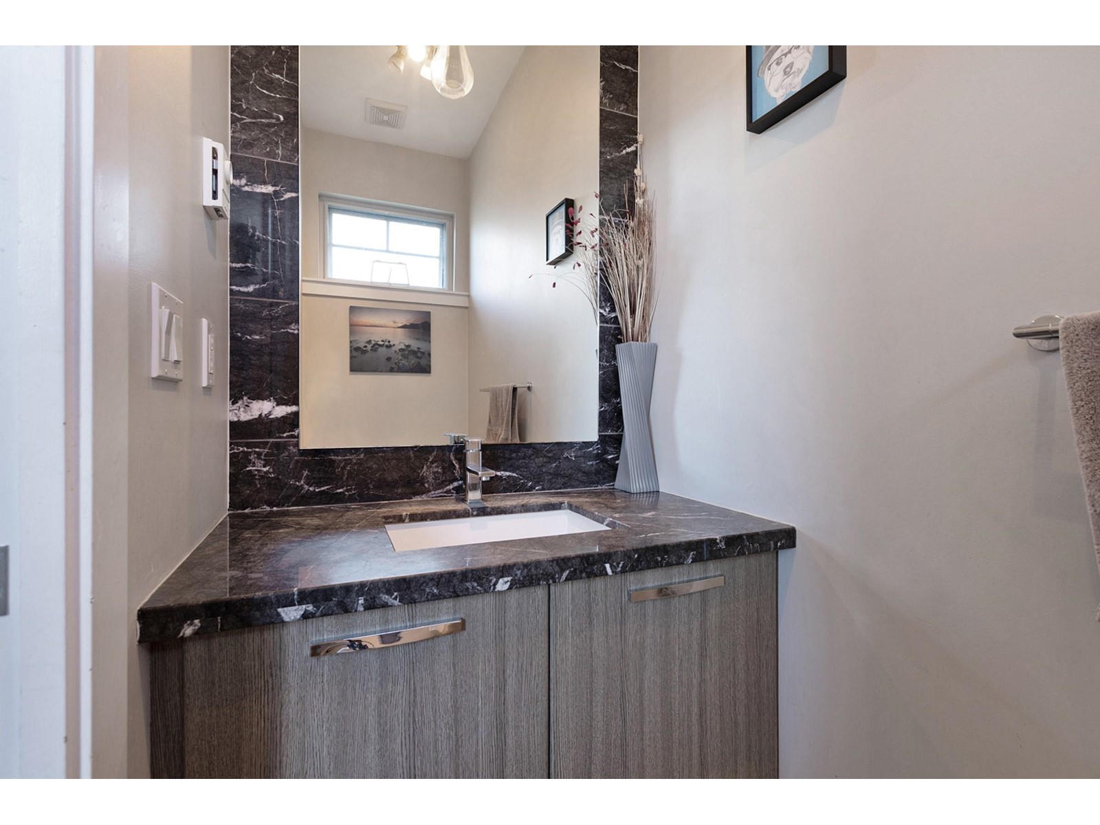 Photo 8 of 79 6350 142 Street, Surrey BC