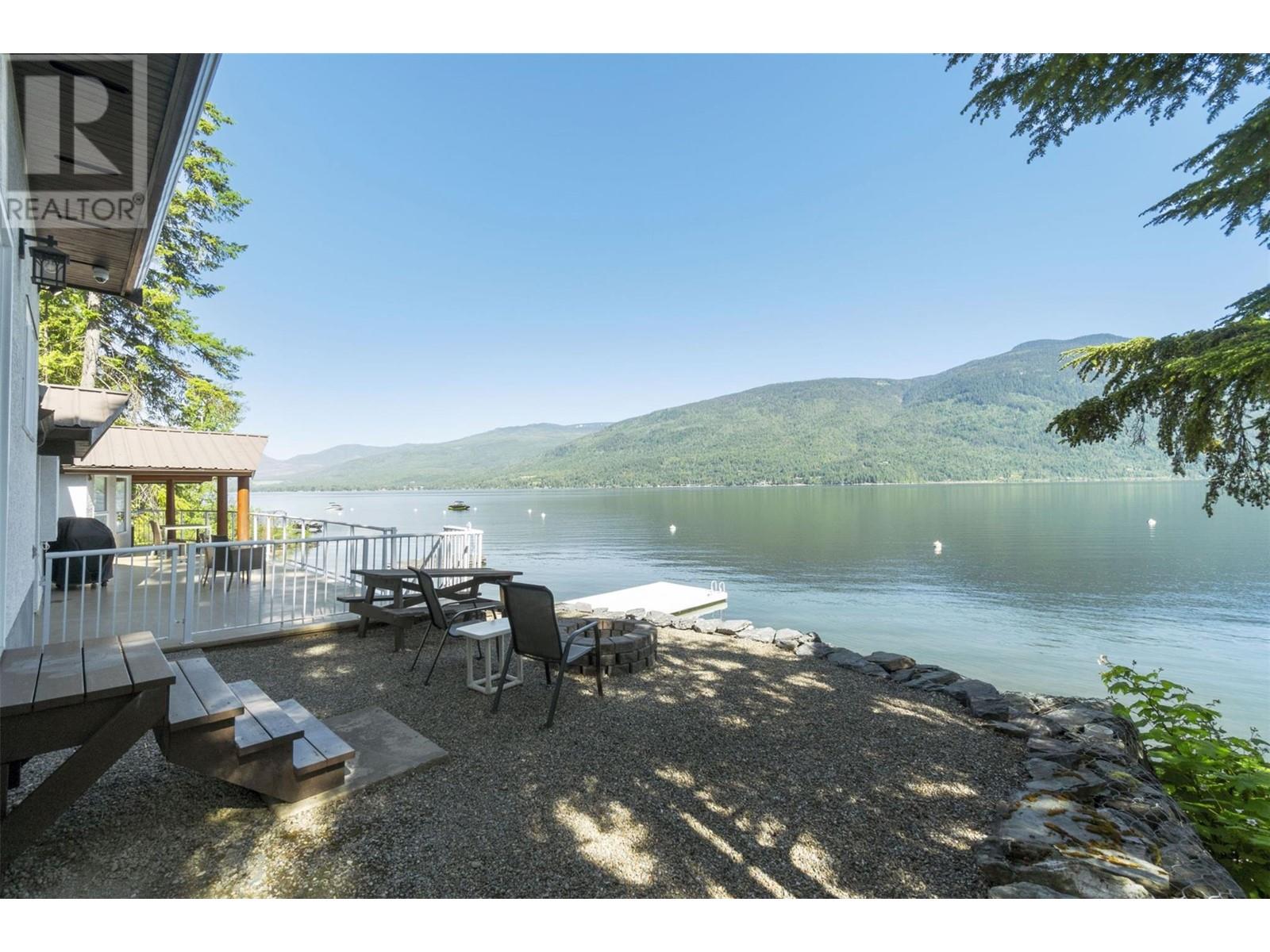  5675 Eagle Bay Road, Eagle Bay