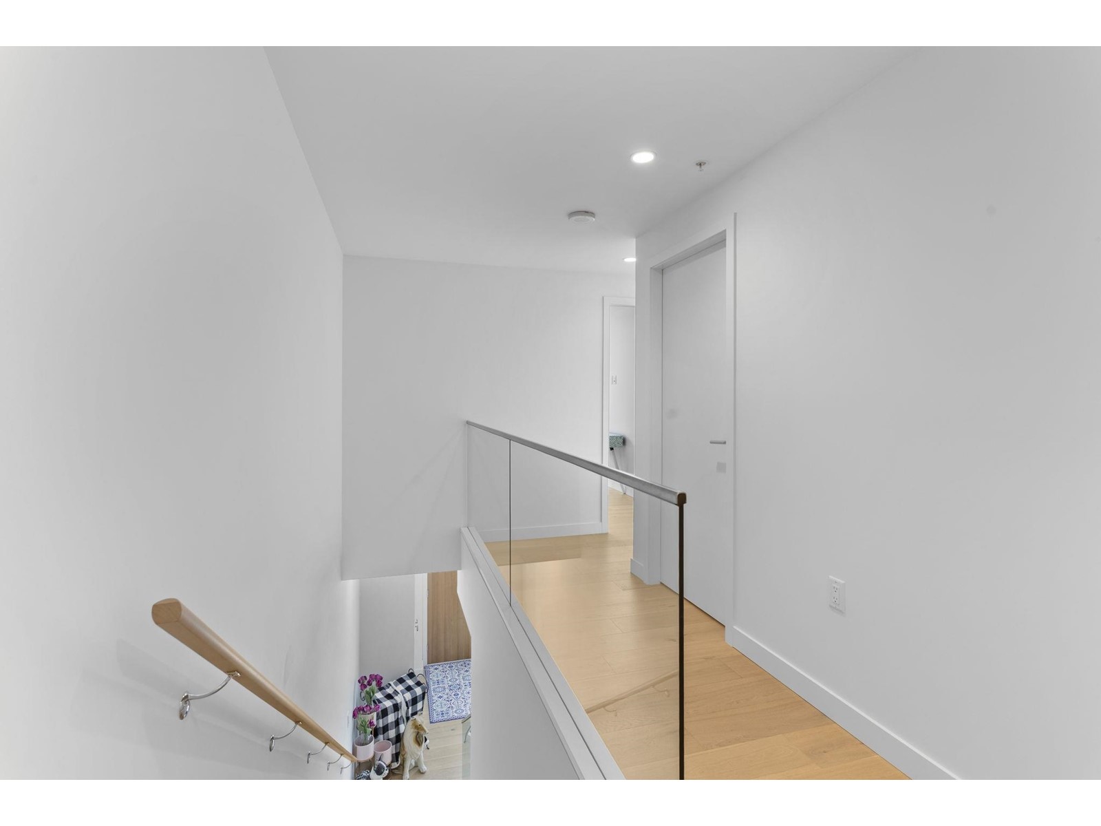 Photo 15 of Th 3 1439 George Street, White Rock BC