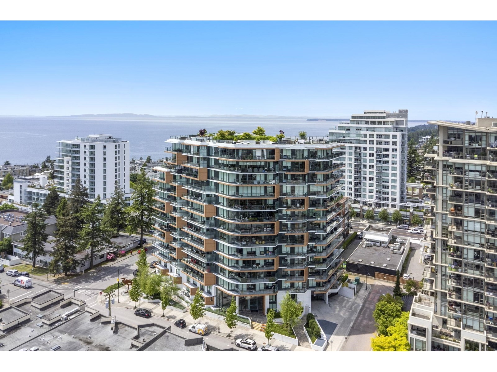 Photo 33 of Th 3 1439 George Street, White Rock BC