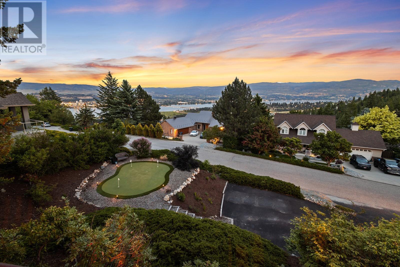  1532 Klein Road, West Kelowna