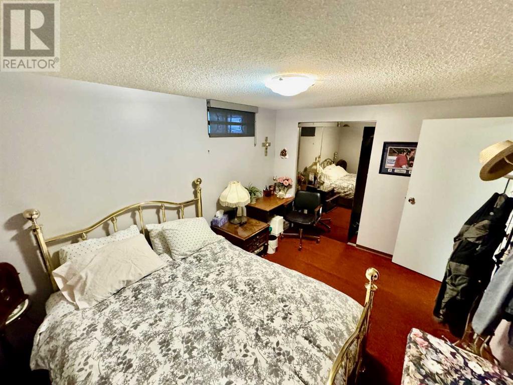 Single Family House Bungalow for Sale in  Whitestone Road NE Whitehorn Calgary 