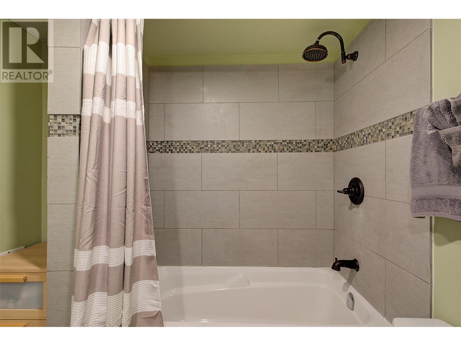  275 Bryden Road, Kelowna