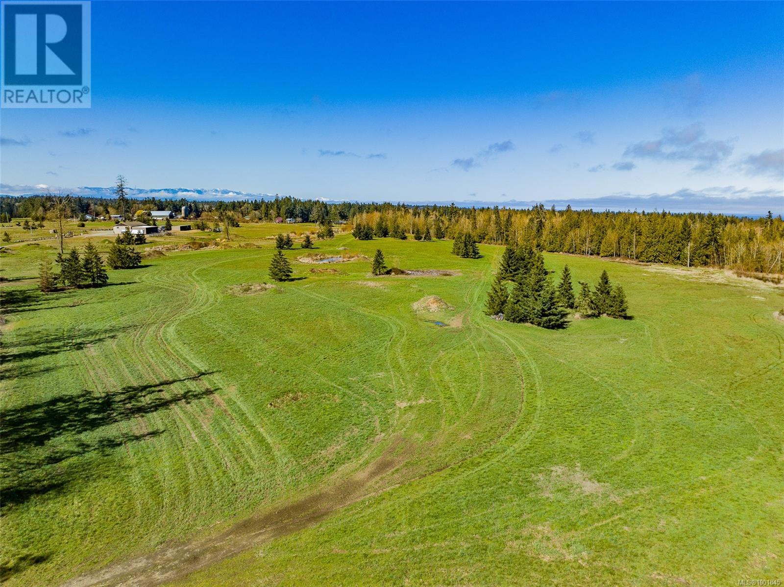 Photo 21 of 1355 Hodges Rd, French Creek BC