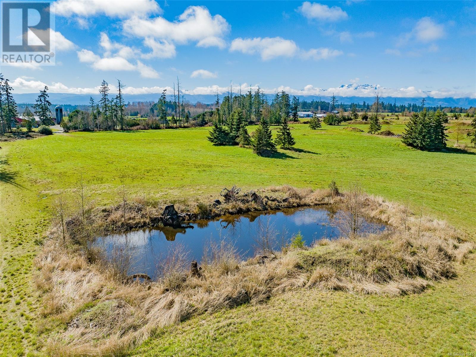 Photo 22 of 1355 Hodges Rd, French Creek BC