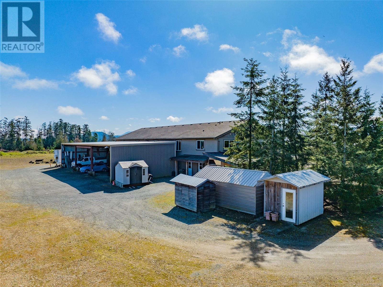 Photo 31 of 1355 Hodges Rd, French Creek BC