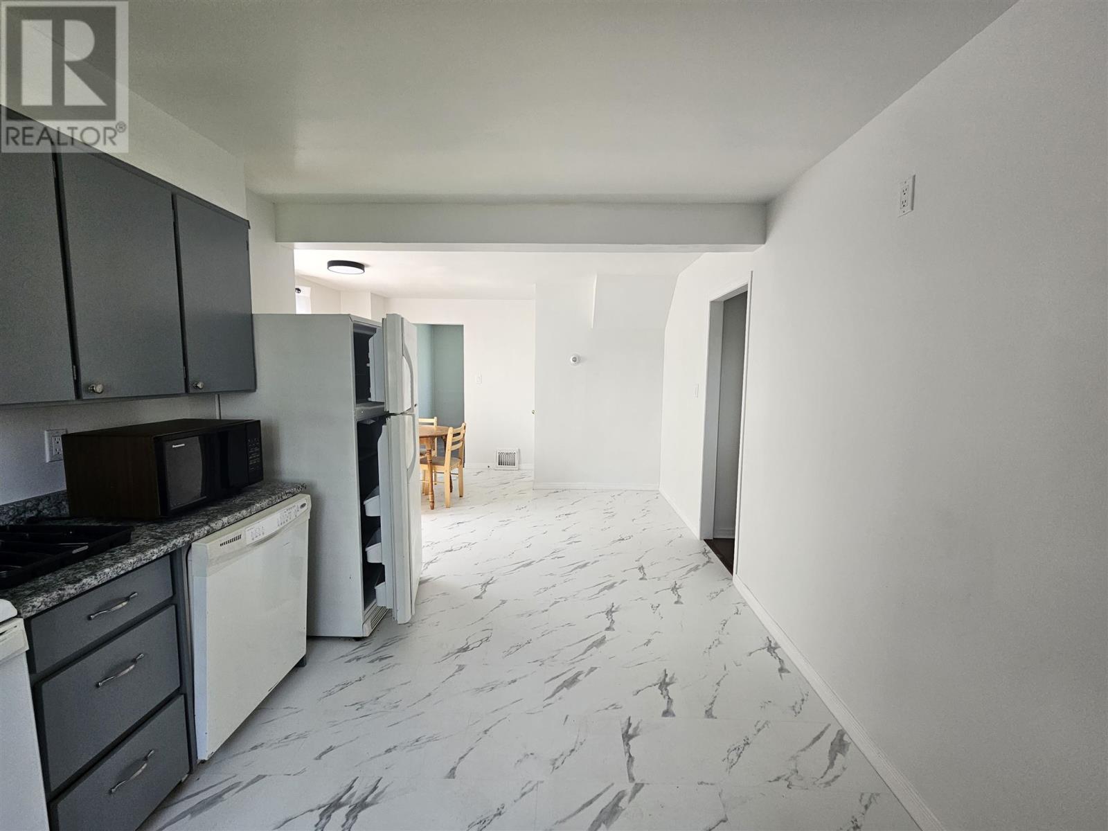 Photo 11 of 34 Hudson Ave, Terrace Bay ON