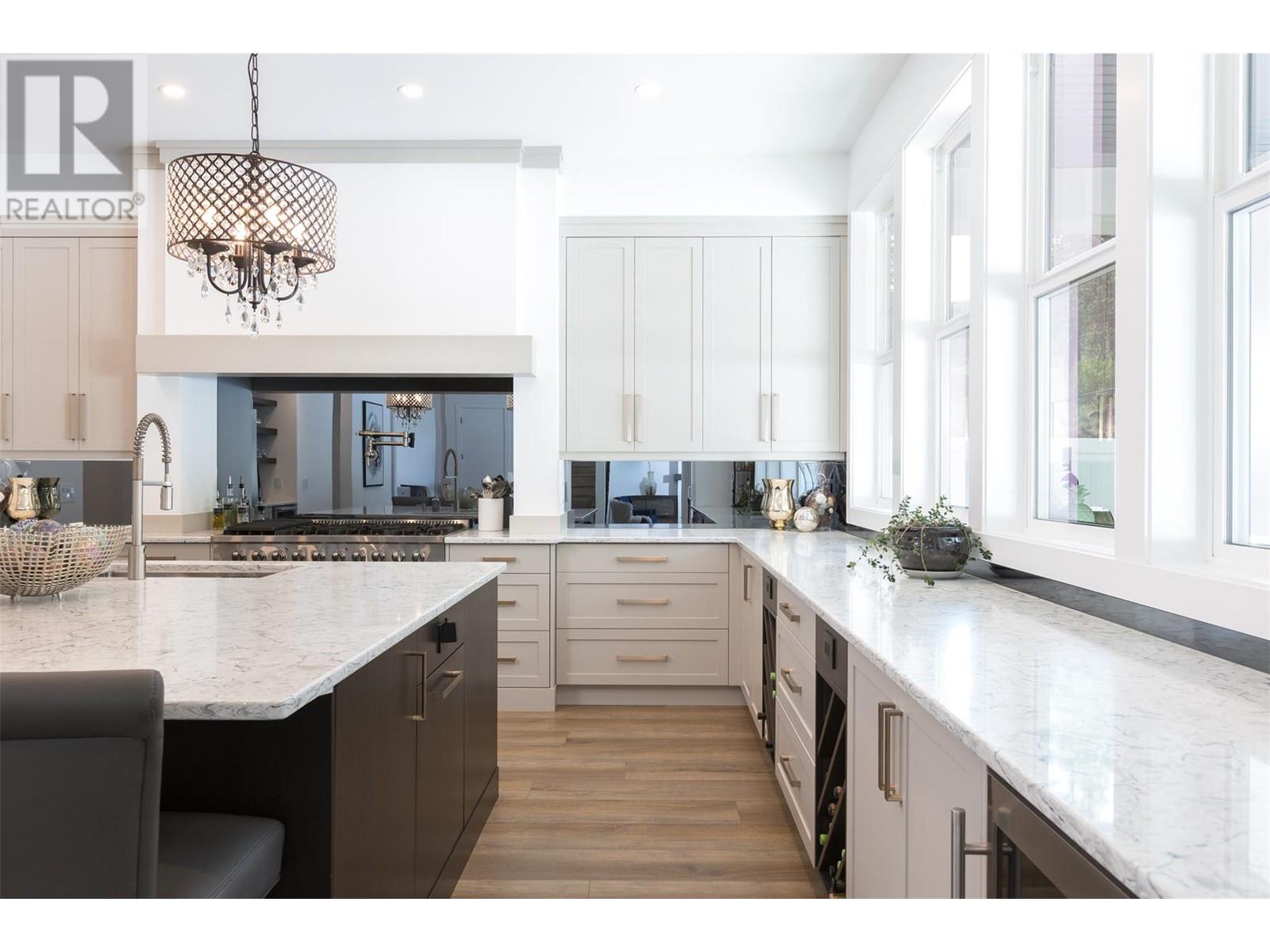  1584 Malbec Place, West Kelowna