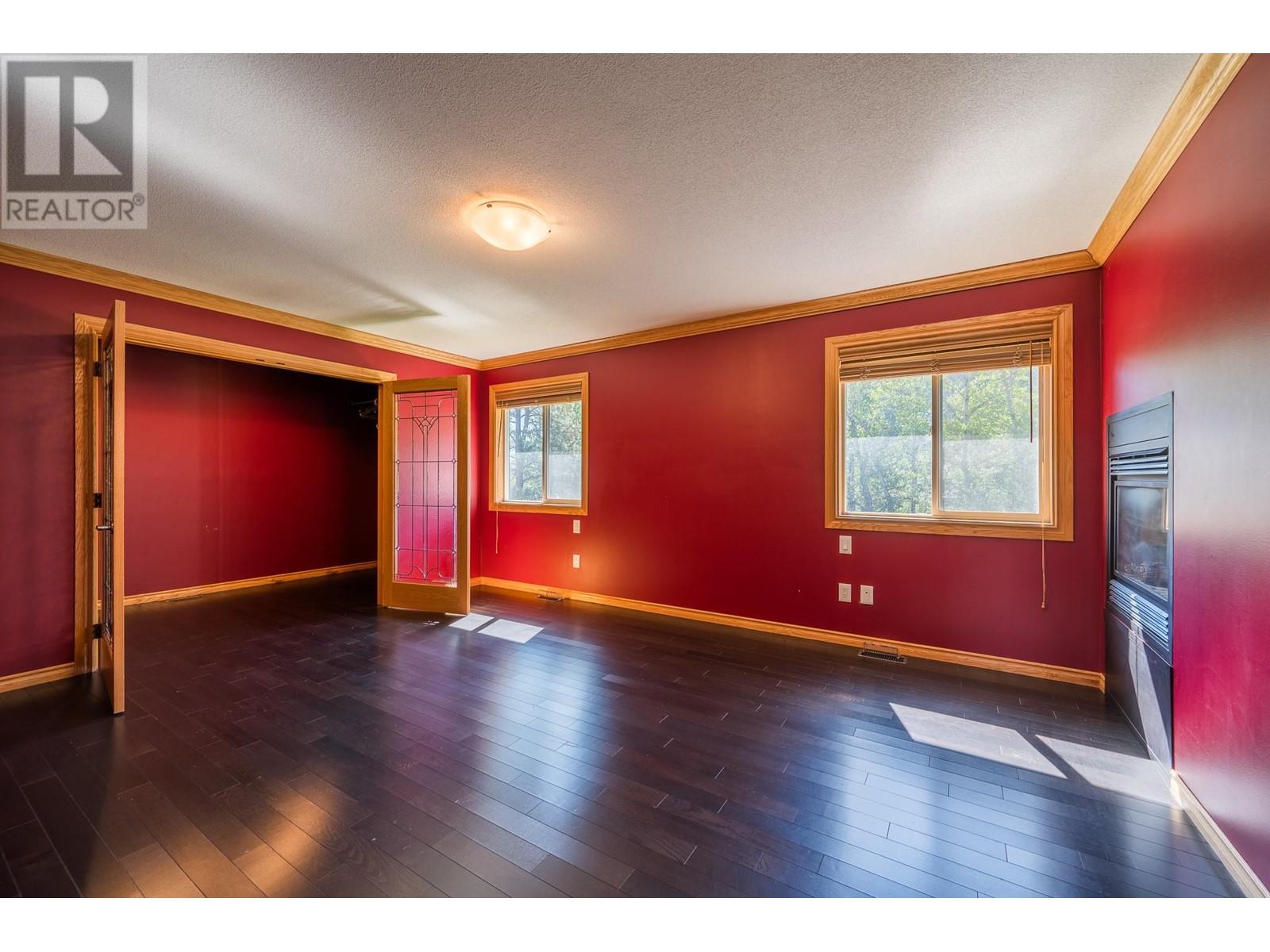 Photo 17 of 8925 Grizzly Crescent, Kamloops BC