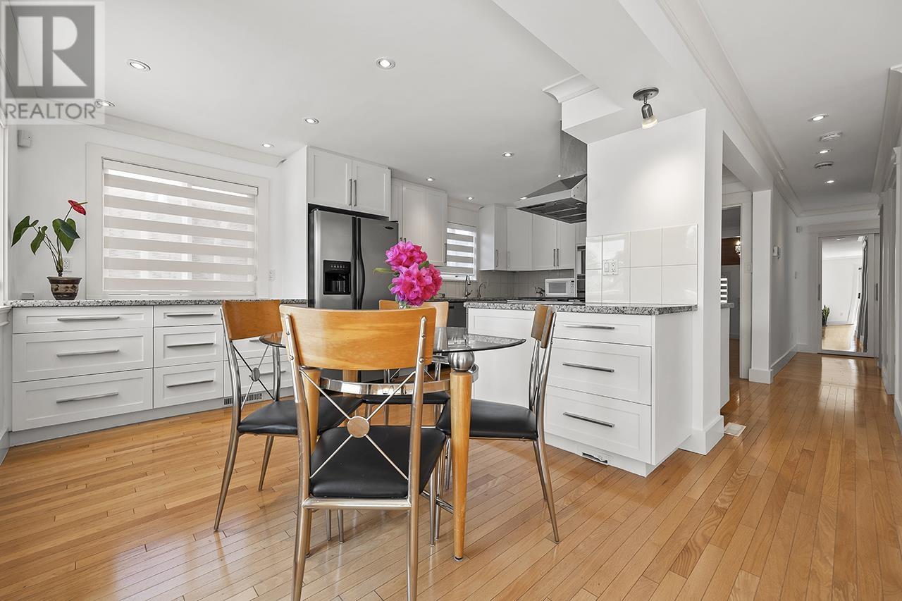 Photo 13 of 3558 W 32nd Avenue, Vancouver BC